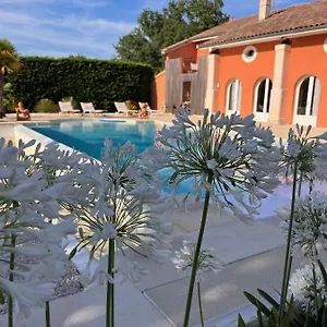 https://la-petite-aiguebonne.hotels-rhonealpes.com