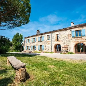 https://chambres-et-table-dhotes-les-jardins-de-la-longagne.midi-pyreneeshotels.com